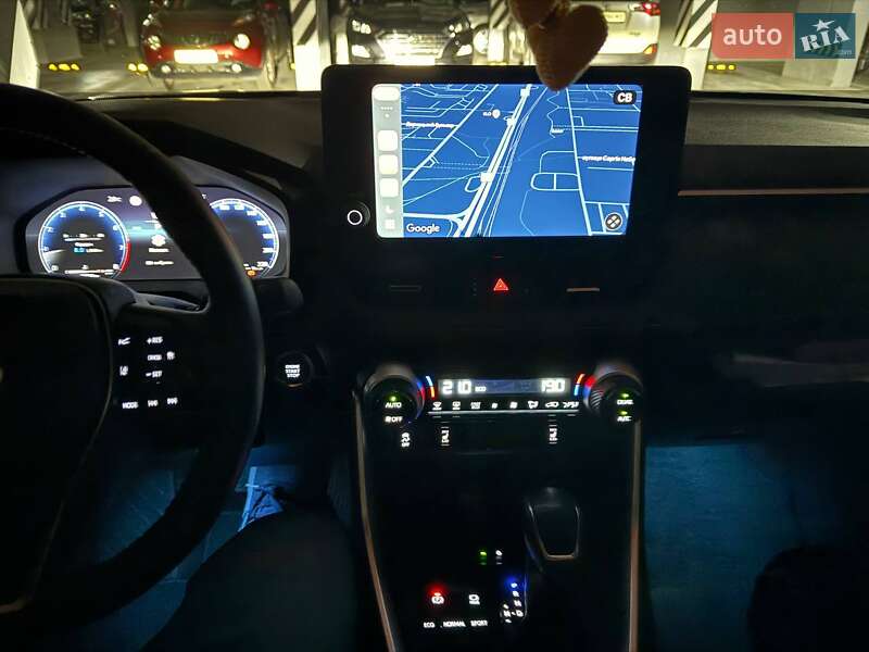 Внедорожник / Кроссовер Toyota RAV4 2023 в Киеве