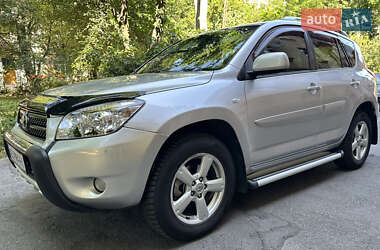 Внедорожник / Кроссовер Toyota RAV4 2007 в Виннице