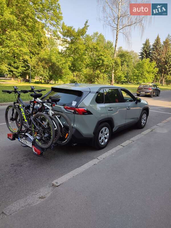 Внедорожник / Кроссовер Toyota RAV4 2022 в Виннице