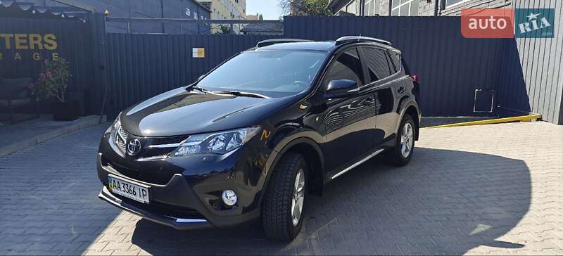 Toyota RAV4 2013