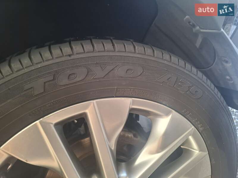 Позашляховик / Кросовер Toyota RAV4 2020 в Одесі