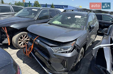 Внедорожник / Кроссовер Toyota RAV4 2021 в Львове