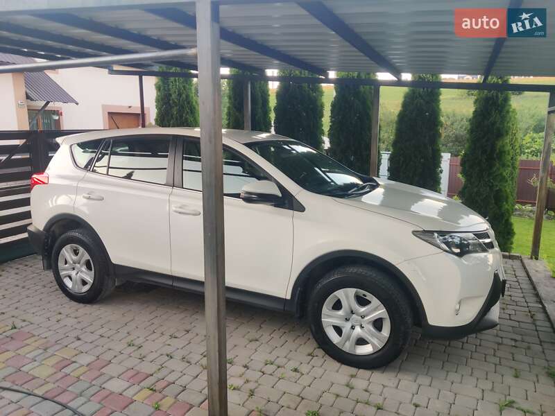 Toyota RAV4 2013
