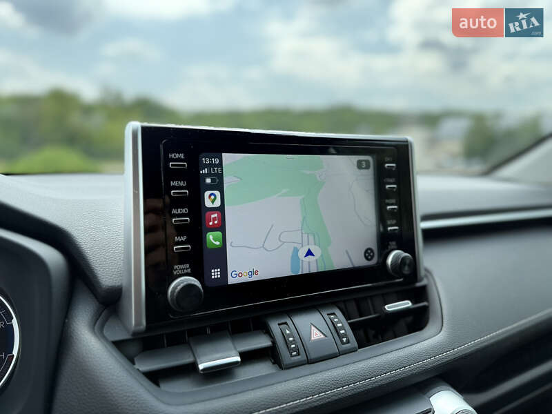 Внедорожник / Кроссовер Toyota RAV4 2022 в Днепре