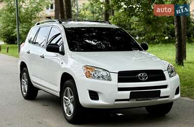 Позашляховик / Кросовер Toyota RAV4 2012 в Києві