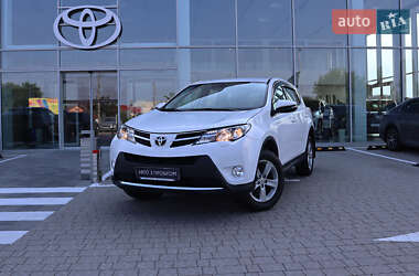 Внедорожник / Кроссовер Toyota RAV4 2014 в Ровно