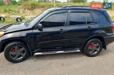 Внедорожник / Кроссовер Toyota RAV4 2003 в 