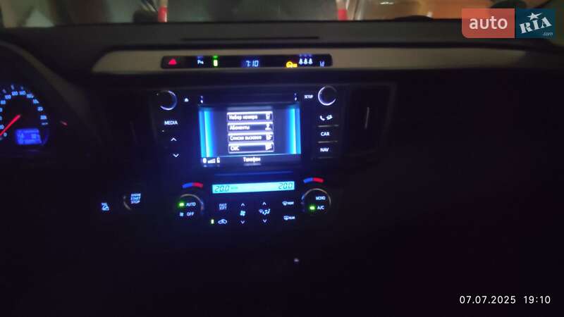 Внедорожник / Кроссовер Toyota RAV4 2013 в Дрогобыче