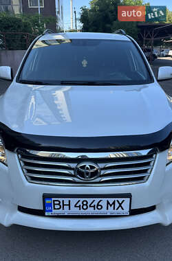 Внедорожник / Кроссовер Toyota RAV4 2011 в 