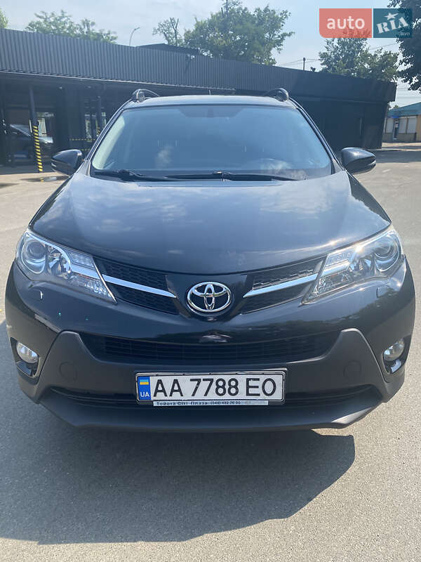Позашляховик / Кросовер Toyota RAV4 2014 в Києві фото 2 Позашляховик / Кросовер Toyota RAV4 2014 в Києві