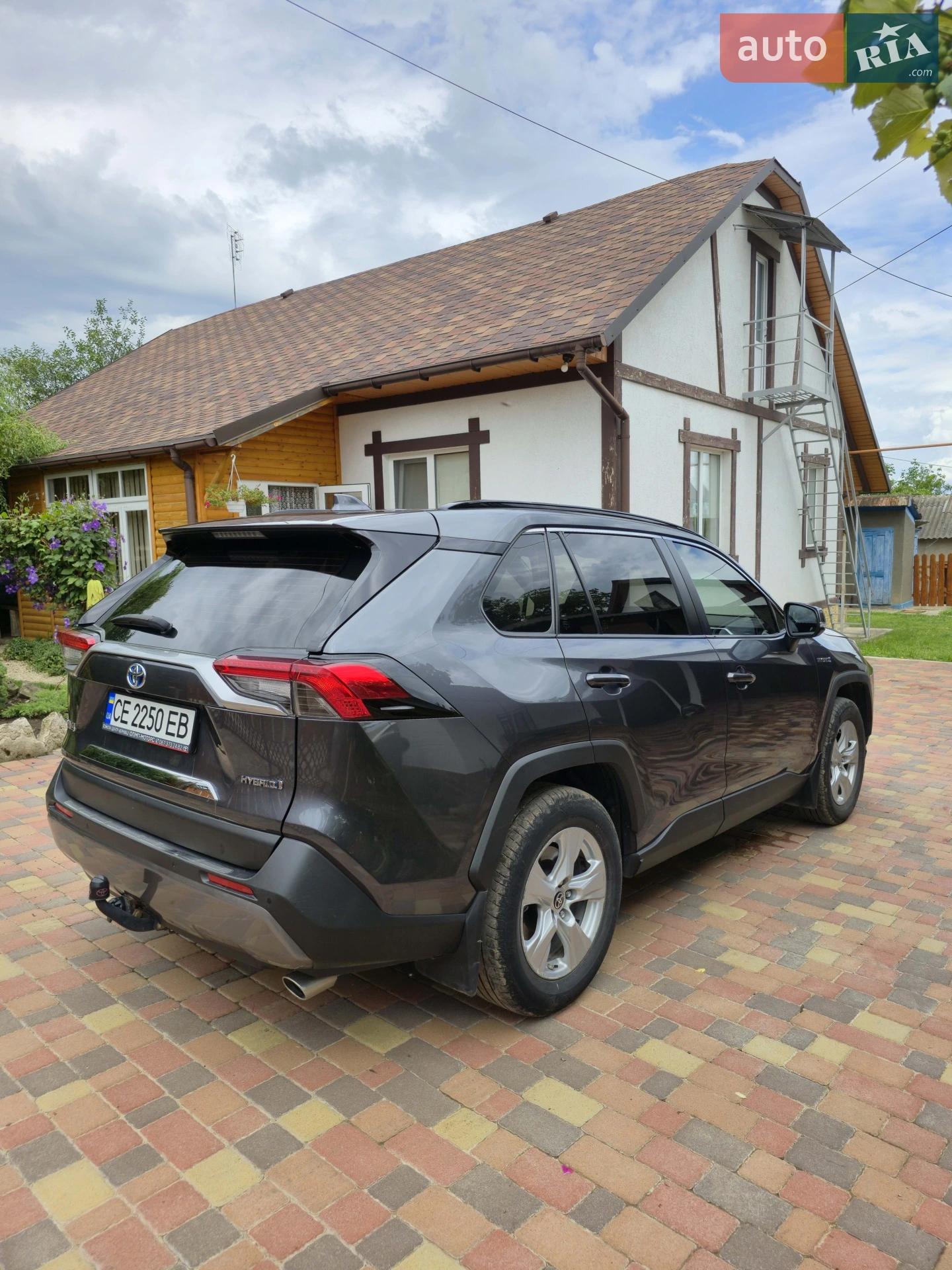 2021 Toyota RAV 4 - мініатюра 10