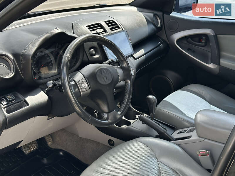Внедорожник / Кроссовер Toyota RAV4 2007 в Заболотове