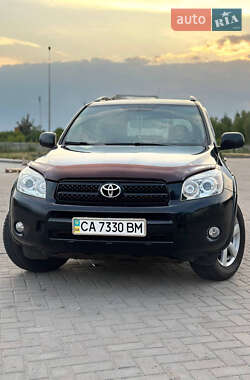 Внедорожник / Кроссовер Toyota RAV4 2006 в Золотоноше