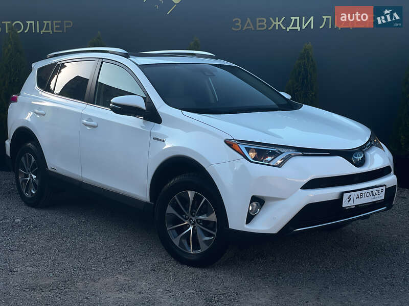 Внедорожник / Кроссовер Toyota RAV4 2016 в Одессе