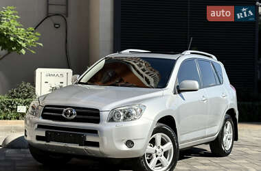 Внедорожник / Кроссовер Toyota RAV4 2007 в Киеве