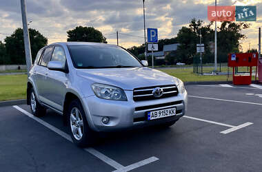 Позашляховик / Кросовер Toyota RAV4 2006 в Вишневому