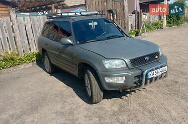 Внедорожник / Кроссовер Toyota RAV4 1998 в Броварах