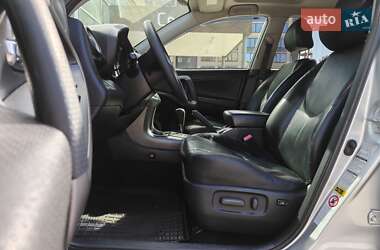 Внедорожник / Кроссовер Toyota RAV4 2007 в 