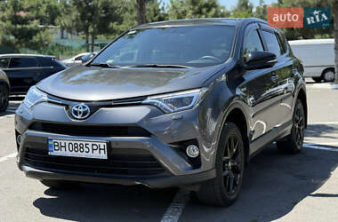 Внедорожник / Кроссовер Toyota RAV4 2018 в Одессе