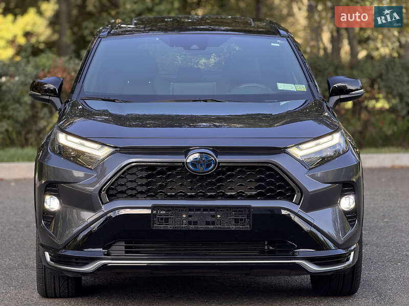 Внедорожник / Кроссовер Toyota RAV4 2022 в Одессе