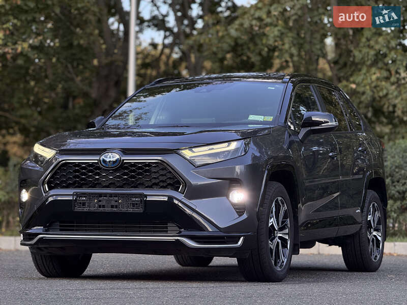 Внедорожник / Кроссовер Toyota RAV4 2022 в Одессе
