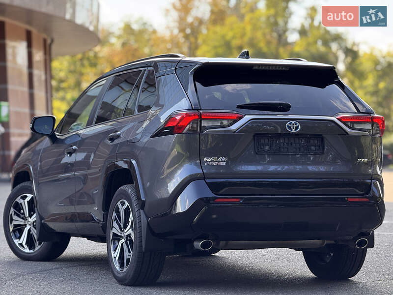 Внедорожник / Кроссовер Toyota RAV4 2022 в Одессе