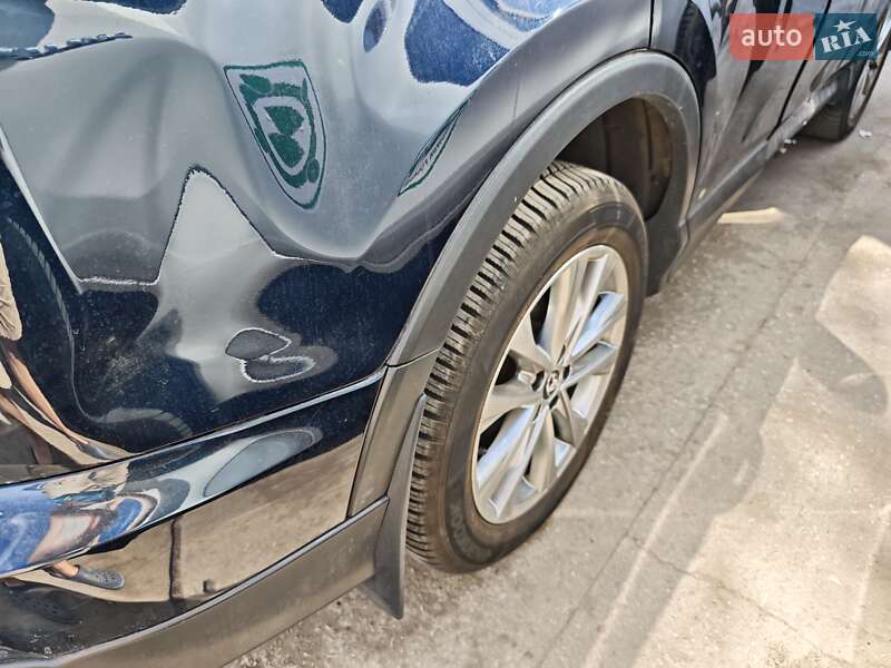 Внедорожник / Кроссовер Toyota RAV4 2017 в Николаеве