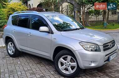 Внедорожник / Кроссовер Toyota RAV4 2006 в 