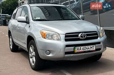 Позашляховик / Кросовер Toyota RAV4 2007 в Києві