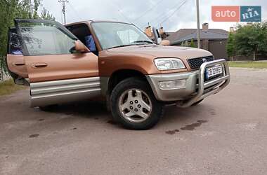 Внедорожник / Кроссовер Toyota RAV4 1999 в Корюковке