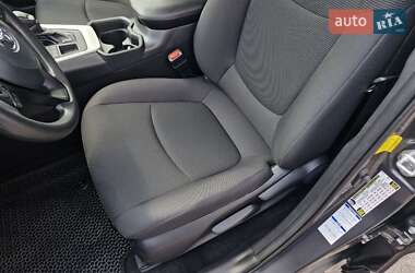 Позашляховик / Кросовер Toyota RAV4 2019 в Миколаєві