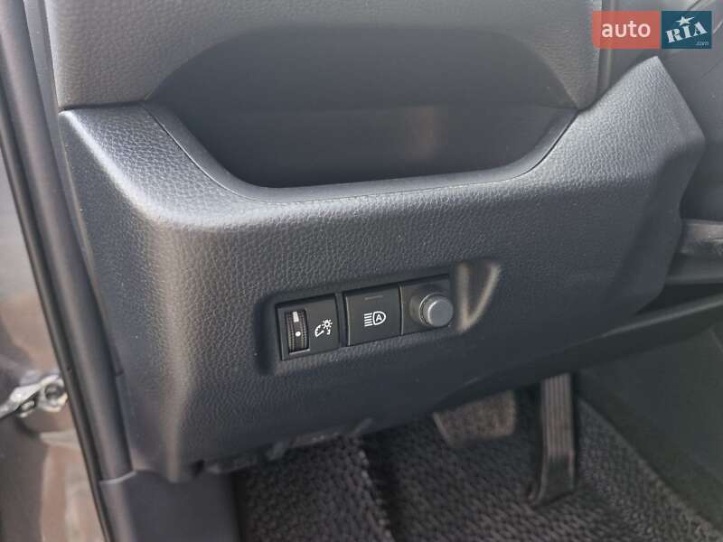 Позашляховик / Кросовер Toyota RAV4 2019 в Миколаєві