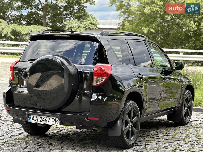 Позашляховик / Кросовер Toyota RAV4 2006 в Києві