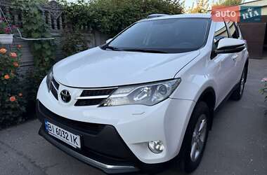 Позашляховик / Кросовер Toyota RAV4 2013 в Полтаві
