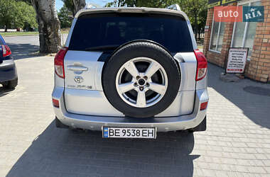 Внедорожник / Кроссовер Toyota RAV4 2007 в 