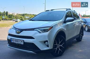 Внедорожник / Кроссовер Toyota RAV4 2015 в Виннице