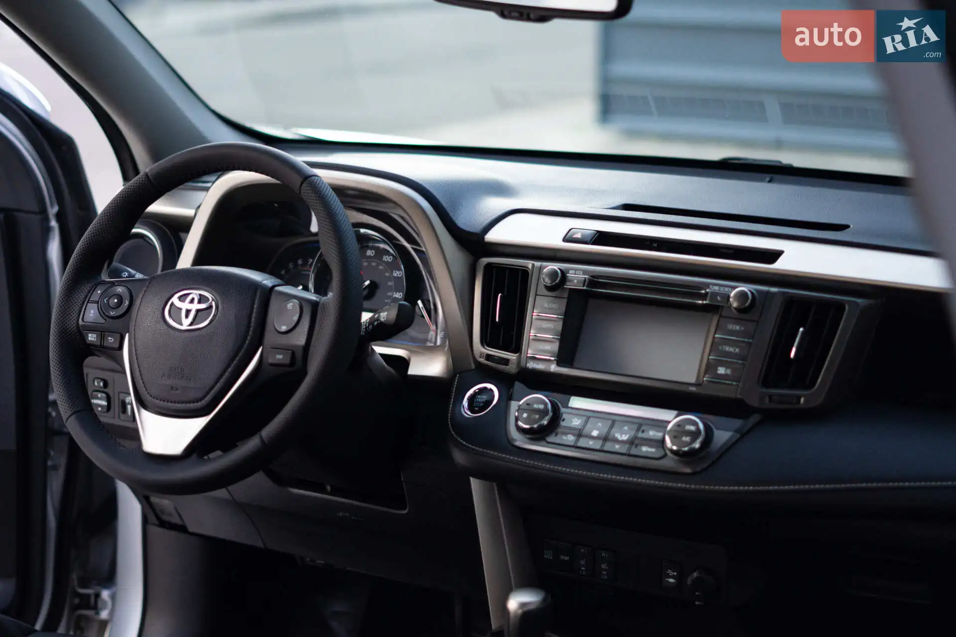 2015 Toyota RAV 4 - мініатюра 11