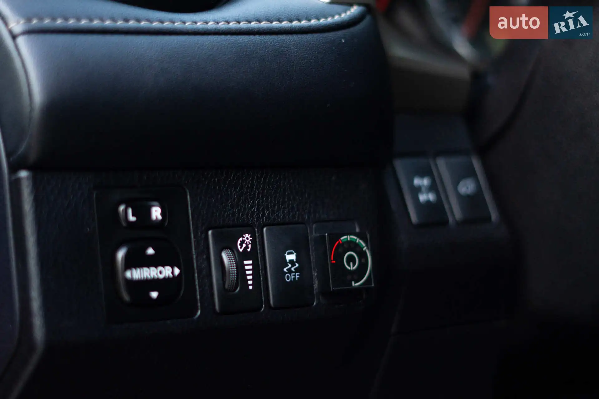2015 Toyota RAV 4 - мініатюра 20