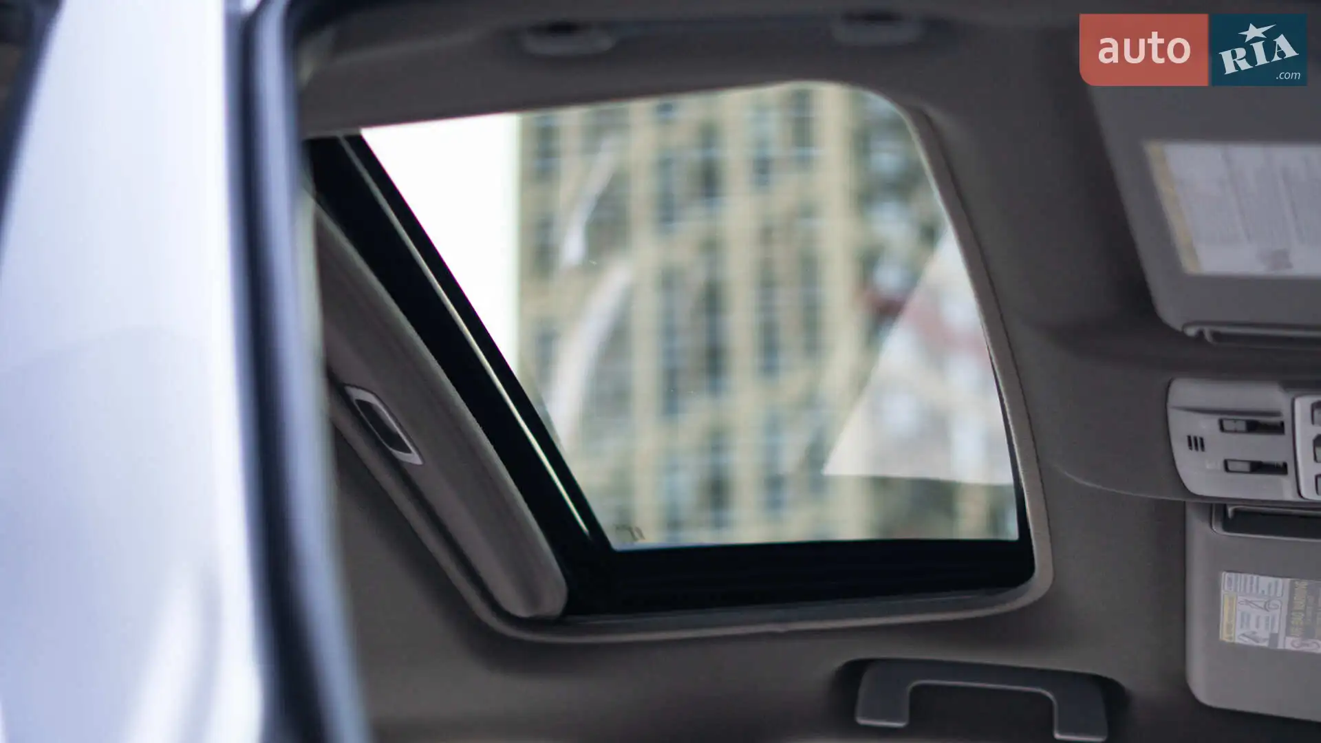2015 Toyota RAV 4 - мініатюра 25