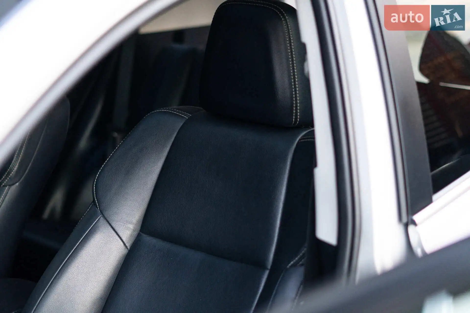 2015 Toyota RAV 4 - мініатюра 27