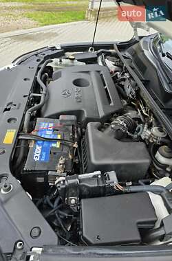 Внедорожник / Кроссовер Toyota RAV4 2011 в 