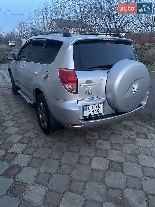 Внедорожник / Кроссовер Toyota RAV4 2007 в Одессе