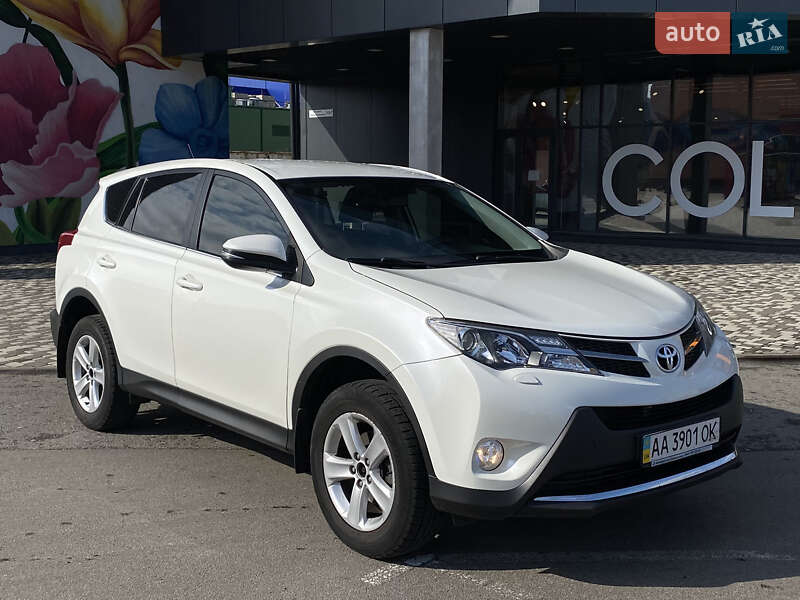 Toyota RAV4 2014