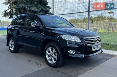 Внедорожник / Кроссовер Toyota RAV4 2011 в 