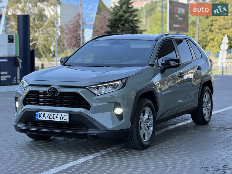 Toyota RAV4 2019