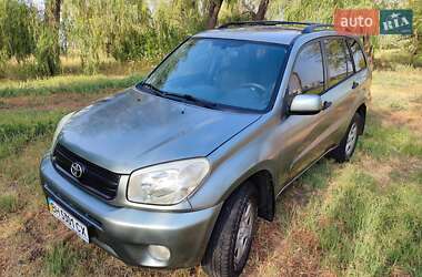 Внедорожник / Кроссовер Toyota RAV4 2005 в Николаеве