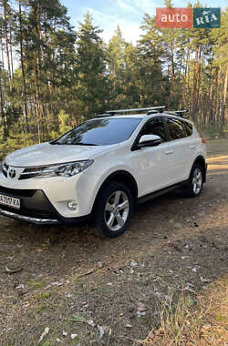Внедорожник / Кроссовер Toyota RAV4 2014 в Черкассах
