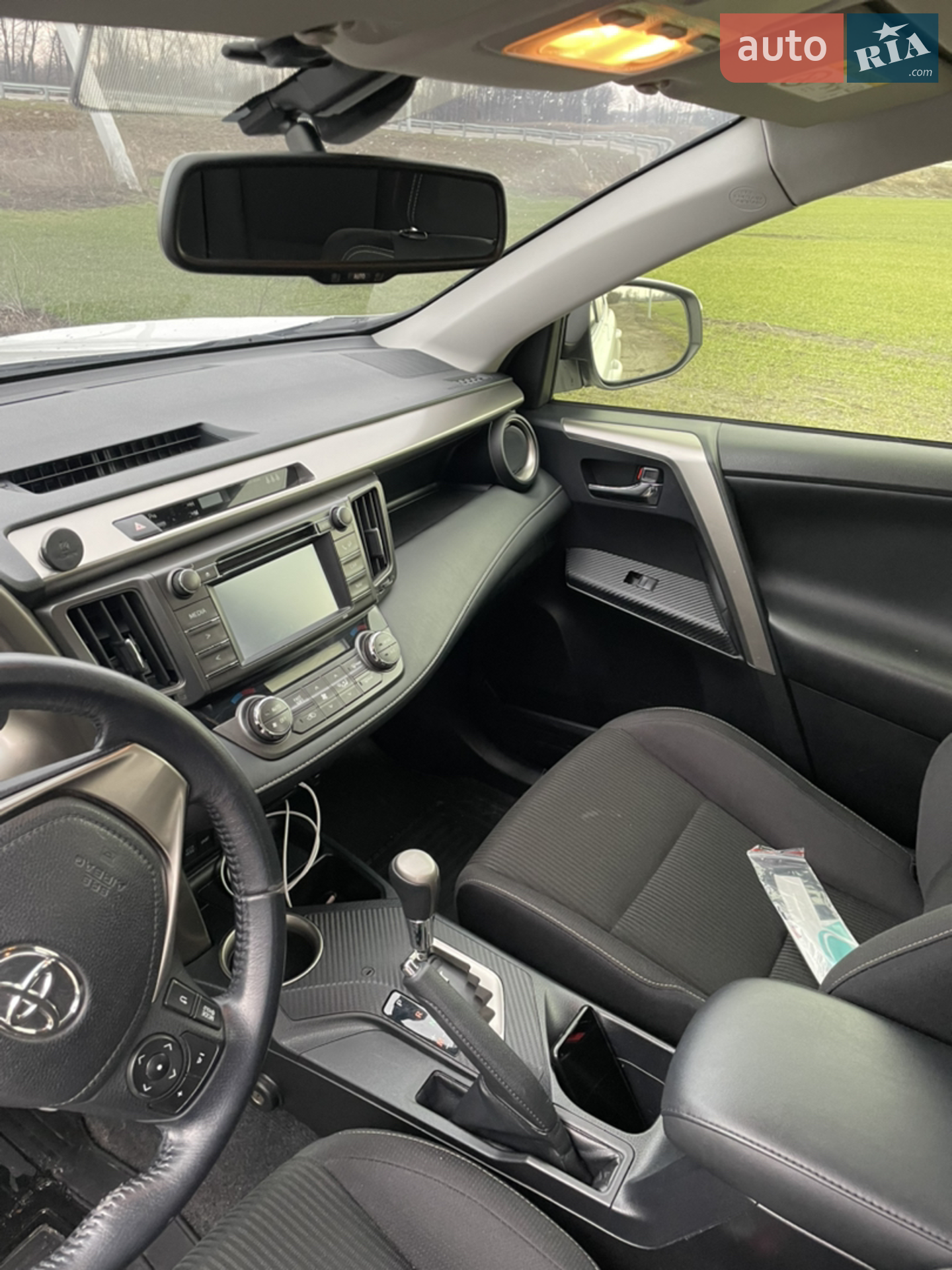 2014 Toyota RAV 4 - мініатюра 13