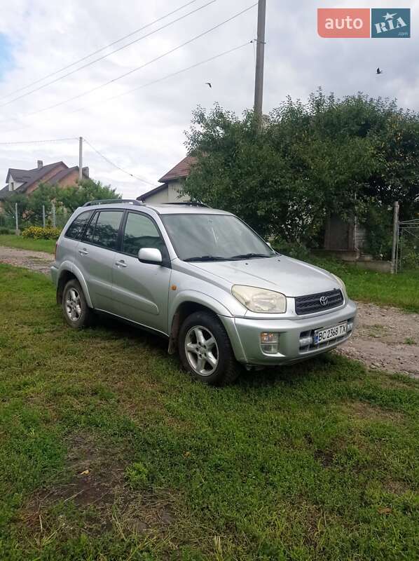 Toyota RAV4 2002