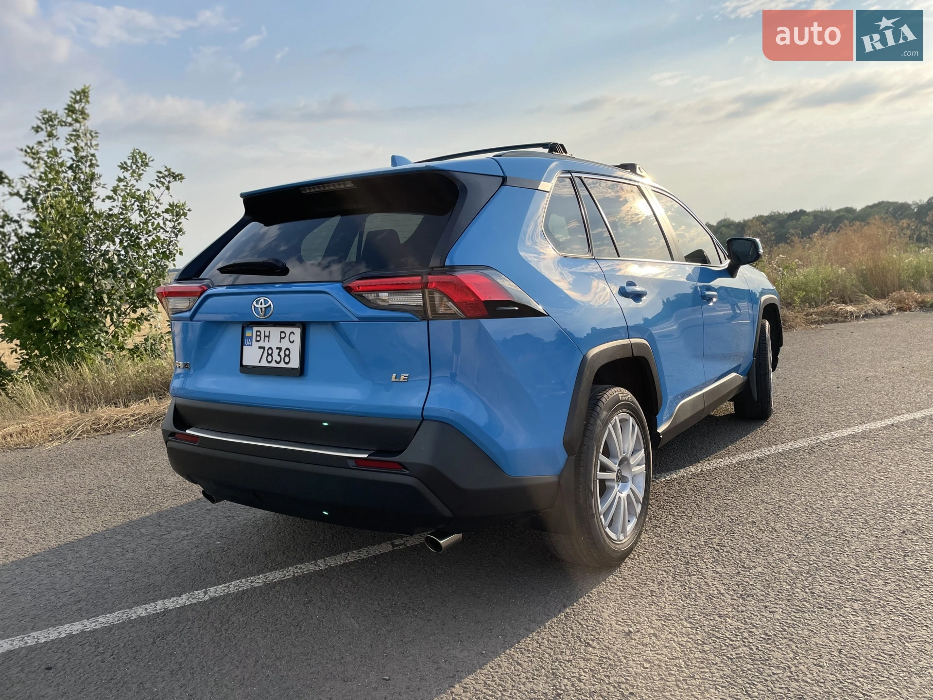2021 Toyota RAV 4 - мініатюра 24